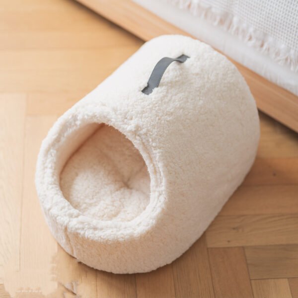 Polar Warm Cat Litter Closed Cat Sleeping Bag Large Winter Deep Sleep Cat Bed - Image 8