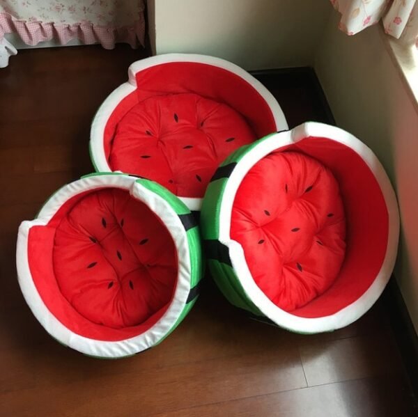 Four seasons kennel watermelon bed home quiet warm cat litter Teddy bear small dog cat watermelon sofa - Image 5