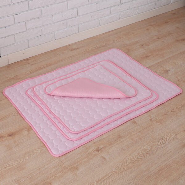 Pet Summer Portable Ice Silk Cooling Pad - Image 10