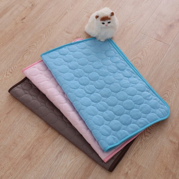 Pet Summer Portable Ice Silk Cooling Pad - Image 5