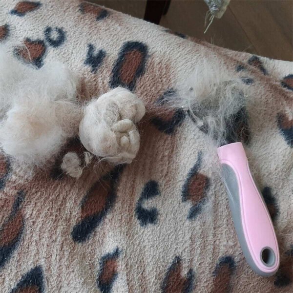 Grooming Brush For Pet Dog Cat Deshedding Tool Rake Comb Fur Remover Reduce 2-Side Dematting Tool For Dogs Cats Pets Grooming Brush Double Sided Shedding And Dematting Undercoat Rake Hair Removal Comb - Image 10