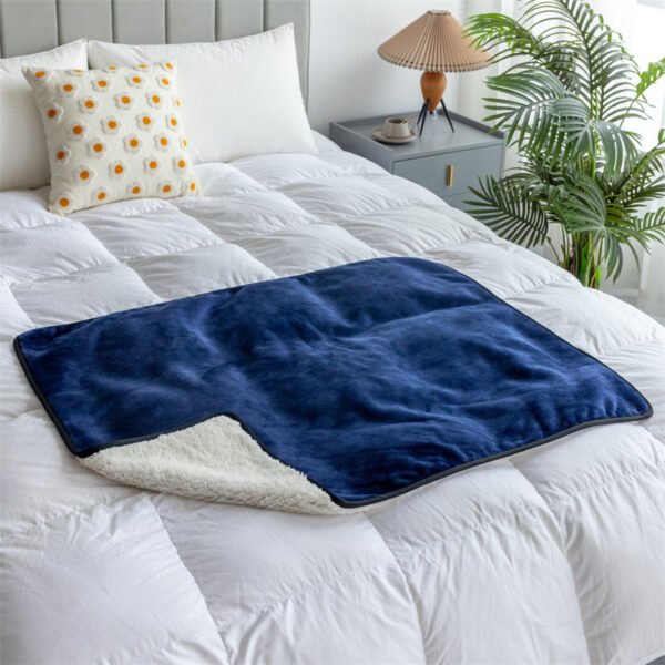 Lambswool Pet Blanket Duvet Waterproof - Image 4