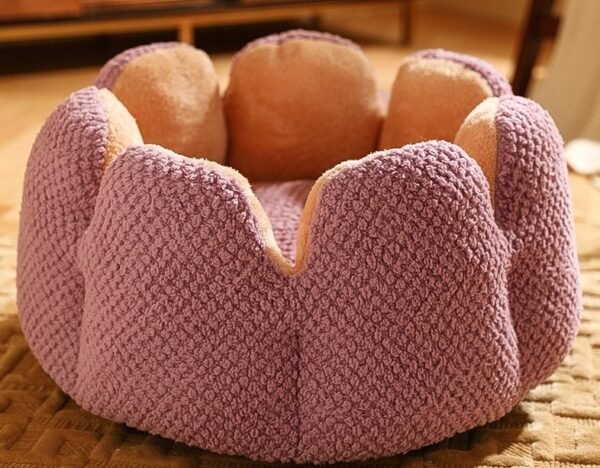 Soft And Warm Cactus Petal Pet Nest - Image 10