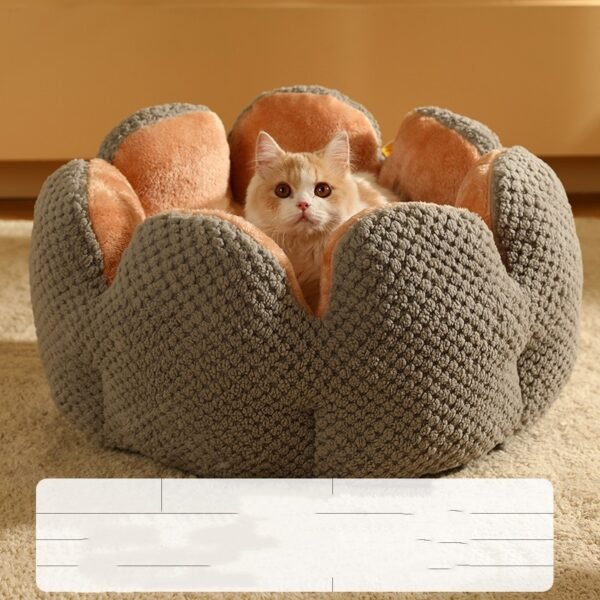 Soft And Warm Cactus Petal Pet Nest - Image 5