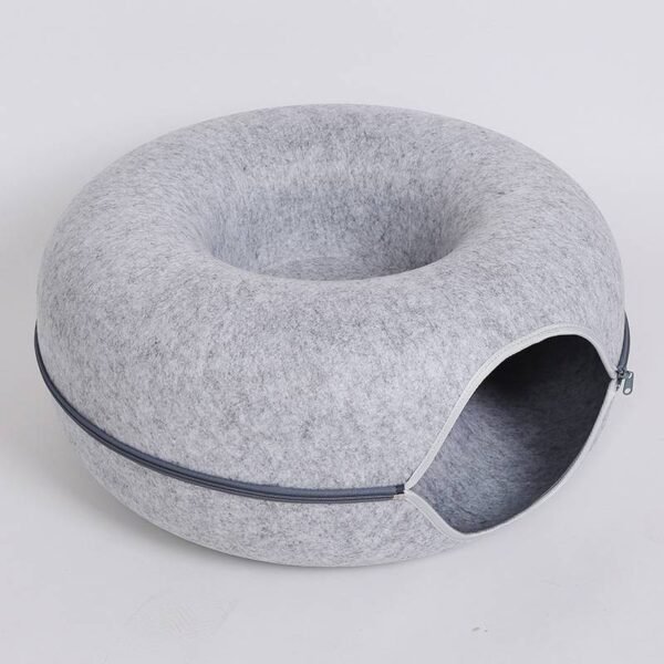 Four Seasons Available Cat Round Felt Pet Nest - Image 3